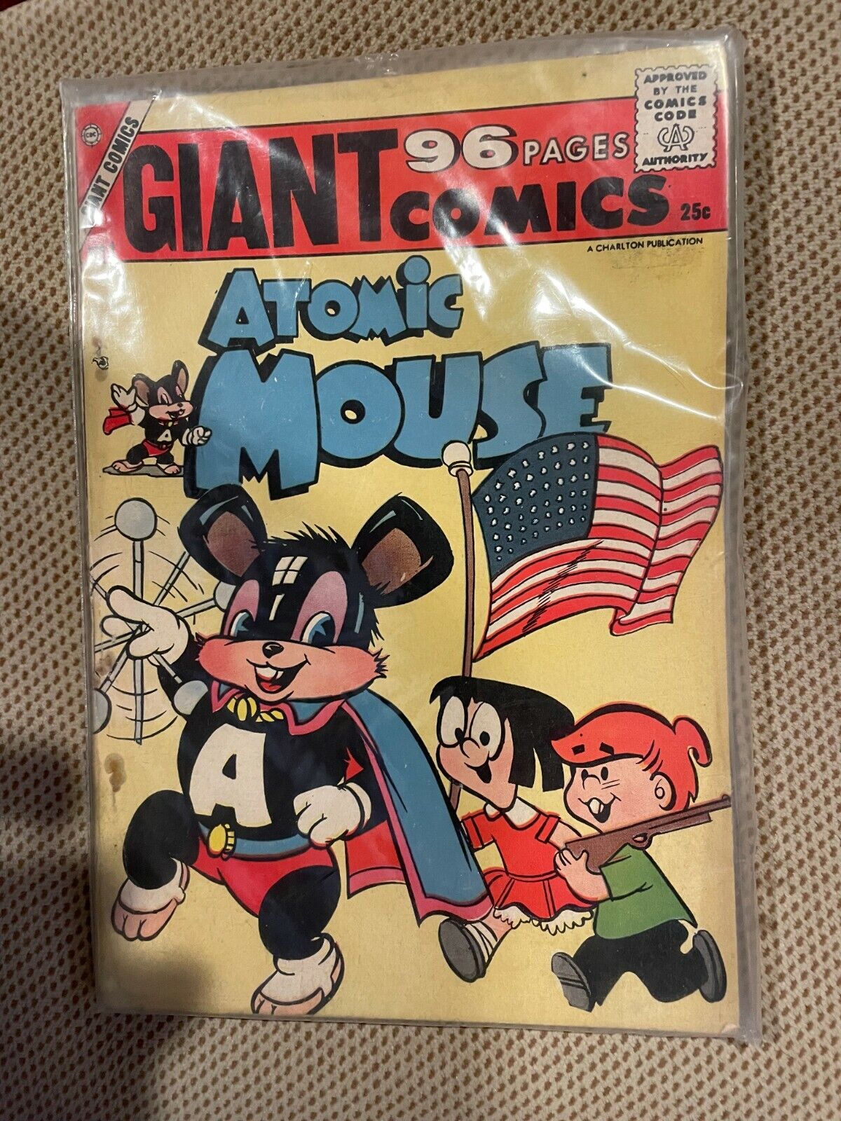 Giant Comics (Charlton, 1957) #1 Atomic Mouse