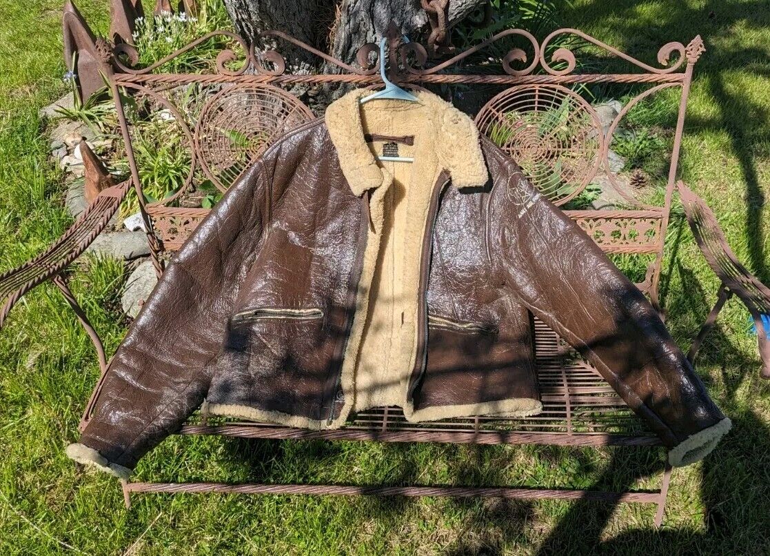 Army Air Force WW2 WWII D-1 Shearling Leather Bomber Jacket Size Small Barn Find