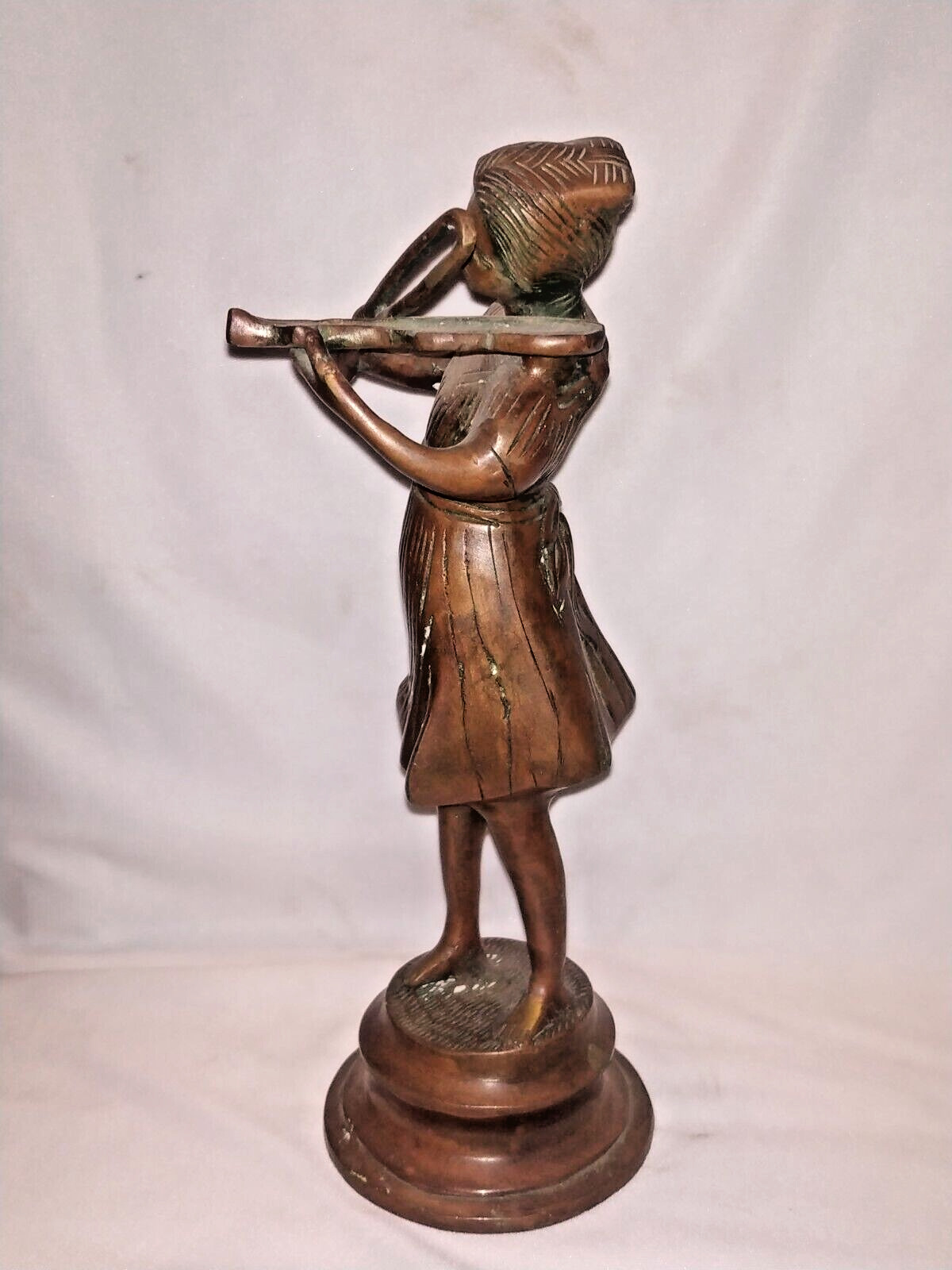 Vintage English Ethnic Bronze Lady Playing Violin Music Instrument Collectible