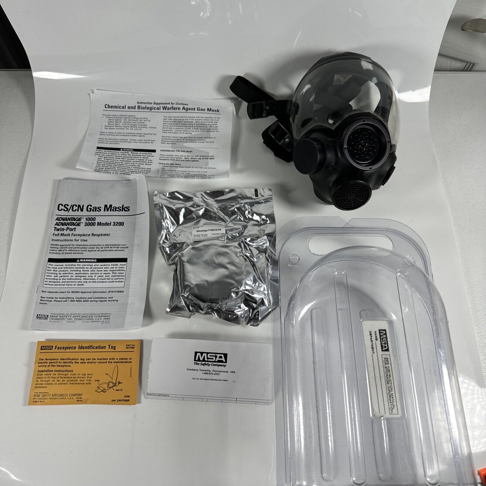 MSA Gas Mask Advantage 1000 With 817588 Canister