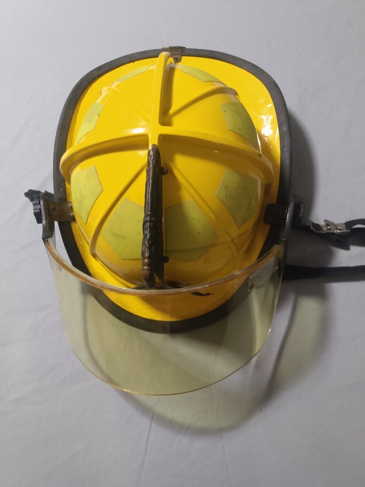 Bullard UST Fire Helmet - Used Great Condition 
