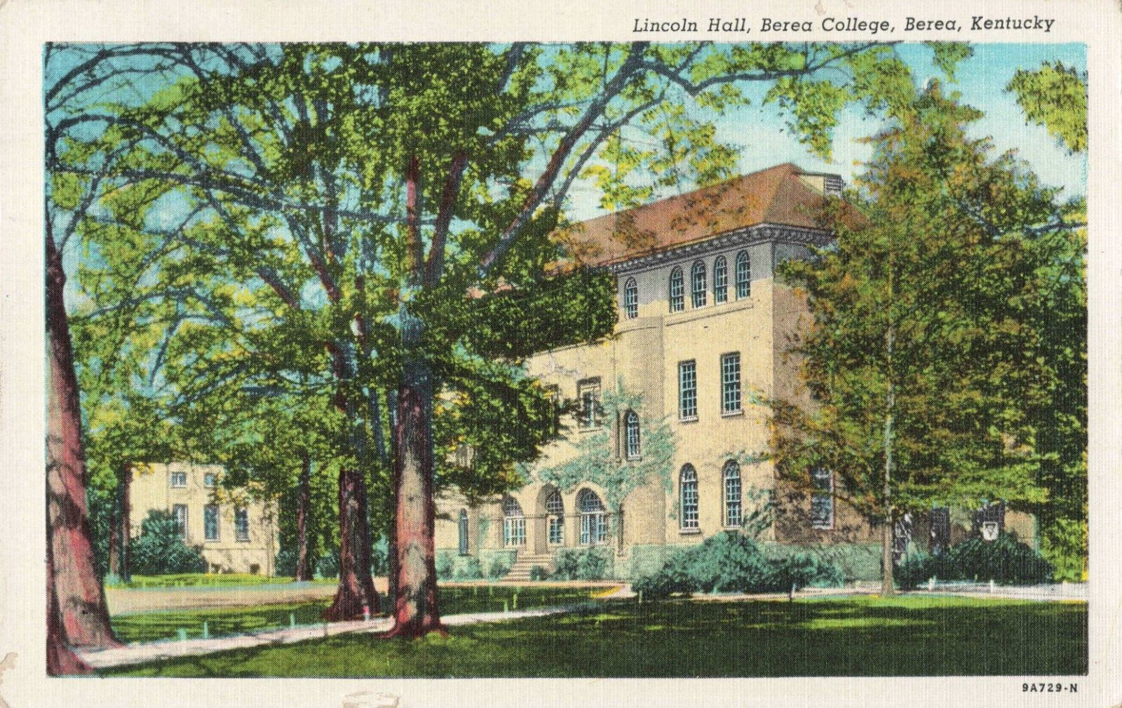 Berea KY Kentucky, Lincoln Hall, Berea College, Vintage Postcard