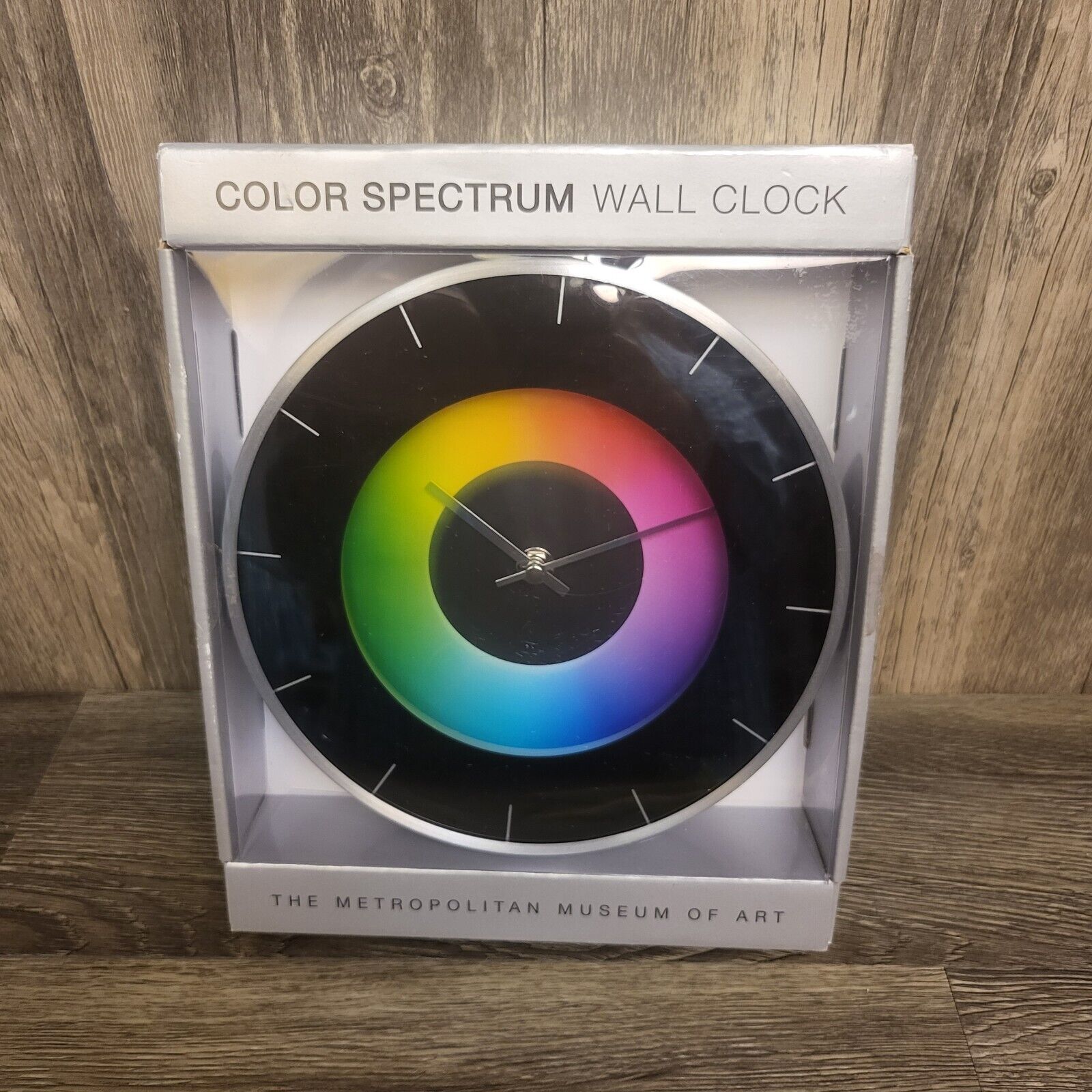 The Metropolitan Museum of Art Color Spectrum Wall Clock Met Moma Wheel RARE New