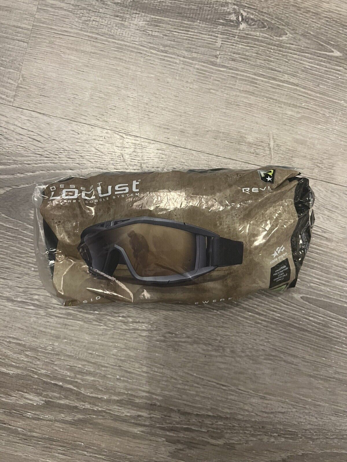 Revision Desert Locust TAN 499 Military Goggle 2-Lens Smoke/Clear Kit APEL