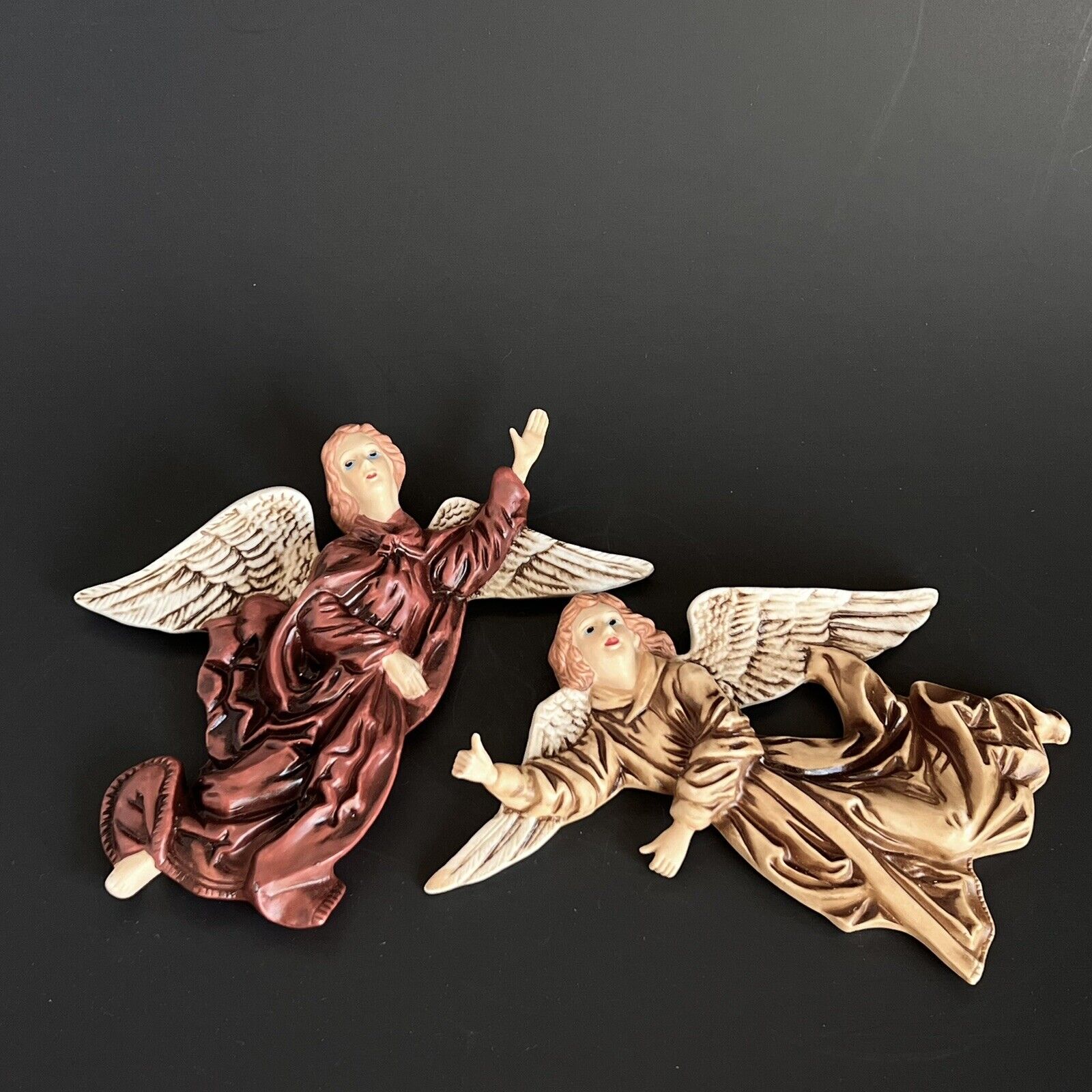 Vintage Pair of Angels Wall Hanging Hand Painted Ceramic New House Of Lloyd