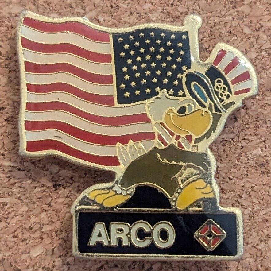 Olympics 1984 Los Angeles Sam The Eagle American Flag ARCO Sponsor Lapel Pin