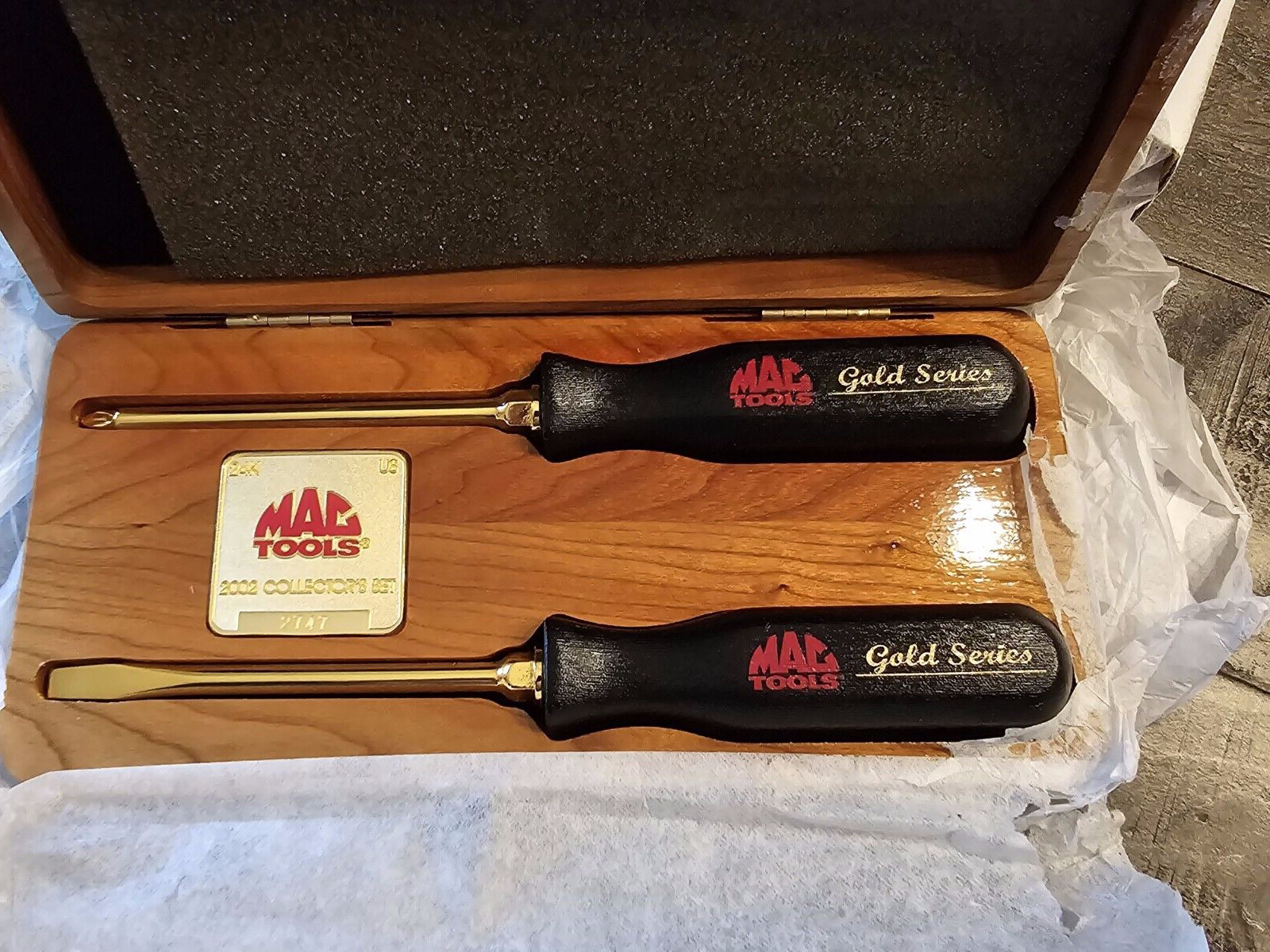 Mac Tools 24k Gold 2002 Limited Edition Screwdrivers Set Of 2 & Wood Box Philips