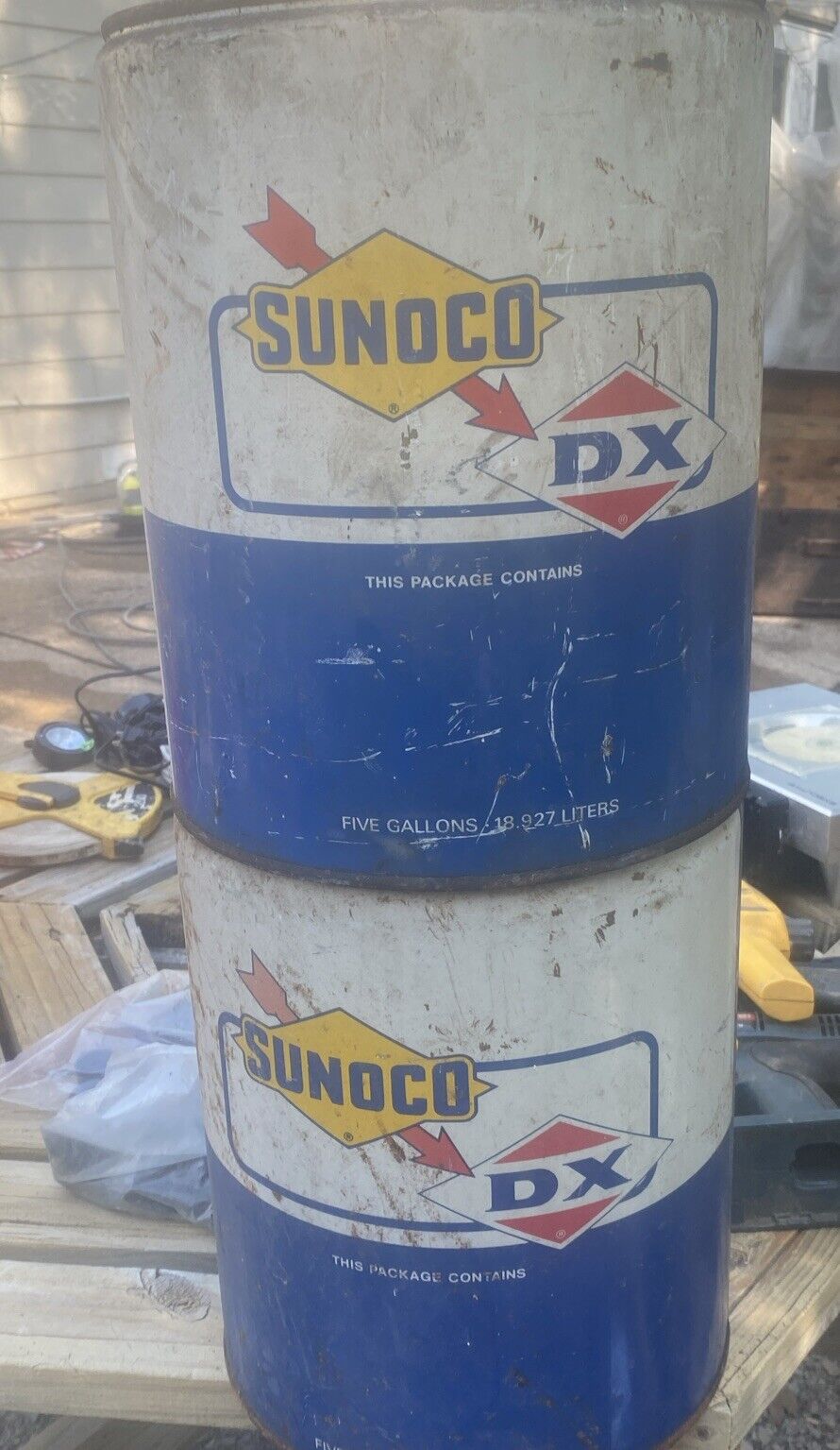 VINTAGE SUNOCO DX 5 GALLON CAN EMPTY USED WHITE BLUE LARGE GAS OIL CAN USED VTG