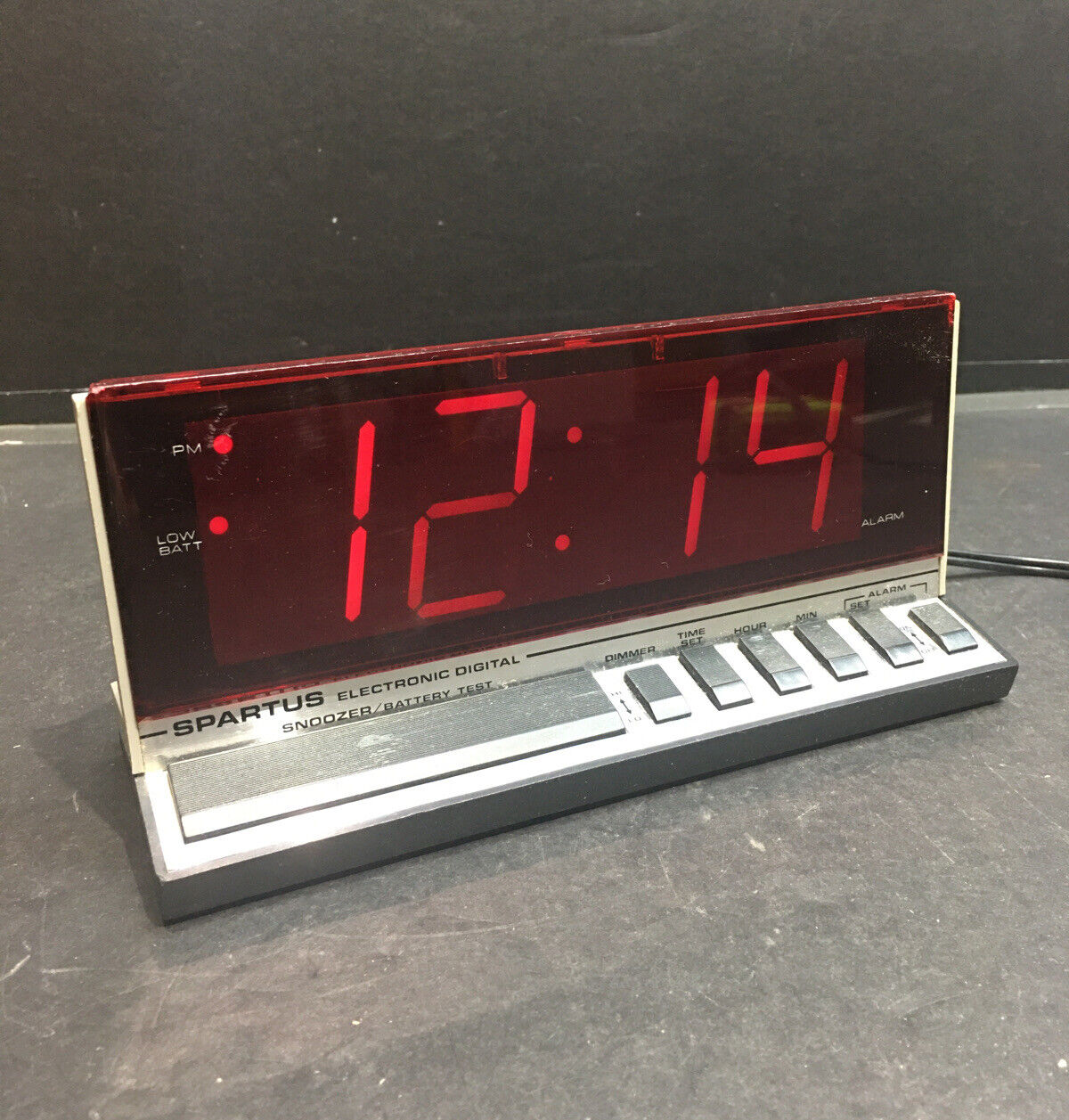 Vintage SPARTUS 1140  Alarm Clock RED led display 1970's/1980s TESTED NICE
