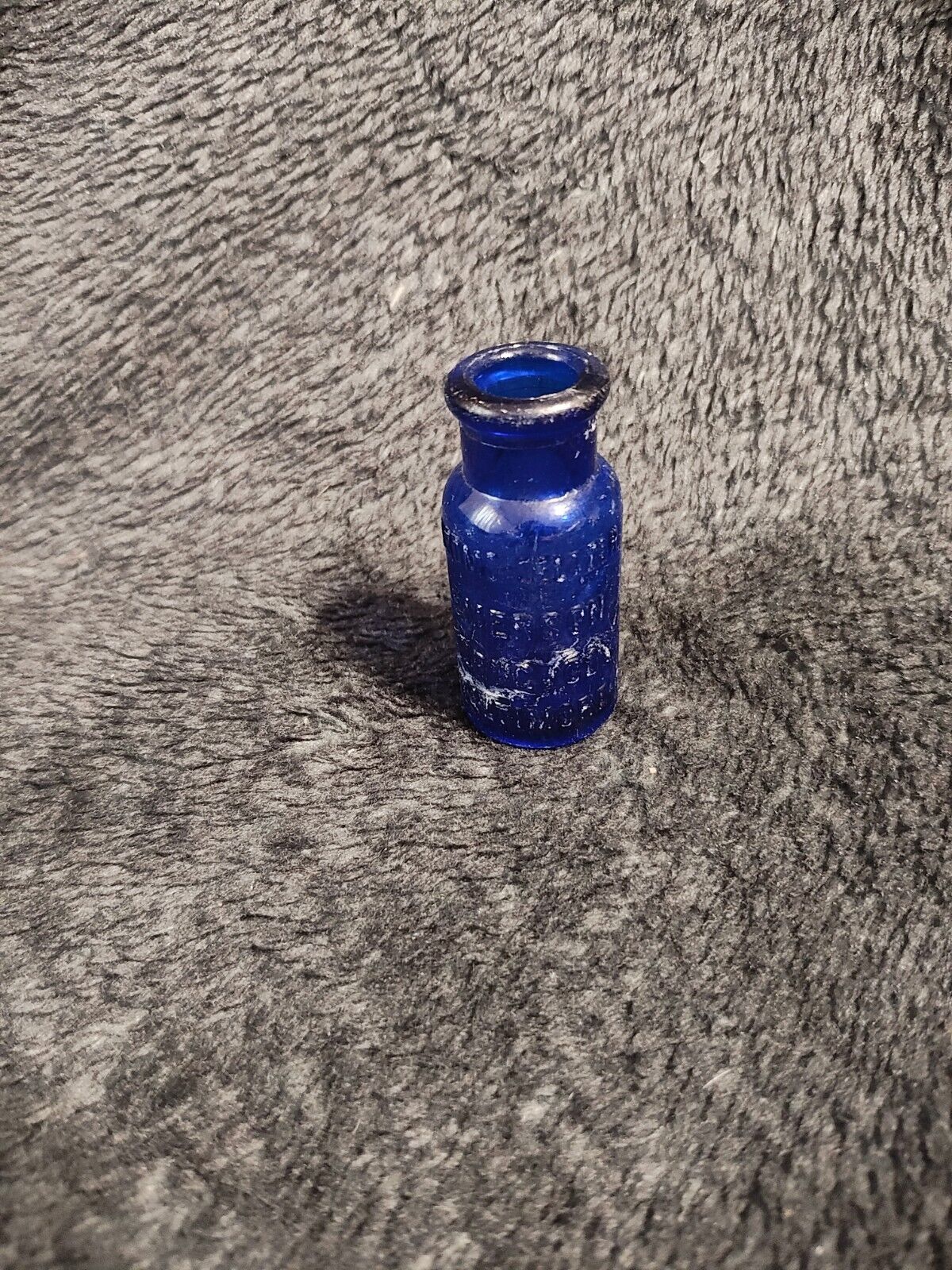 Vintage Bromo Seltzer Cobalt Blue Glass Medicine Bottle, 2.5\'\' Tall