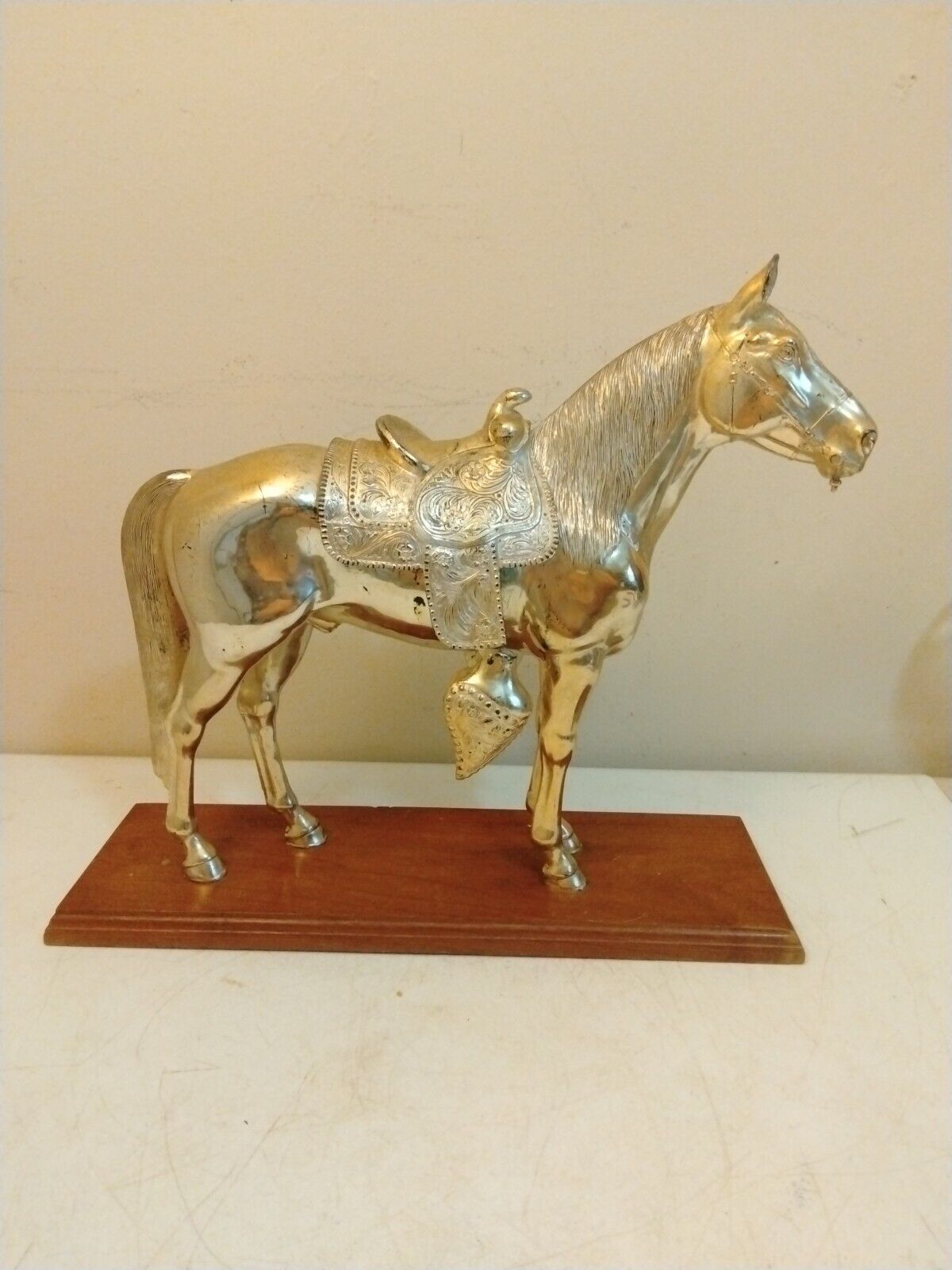 Large Metal Horse Statue 16