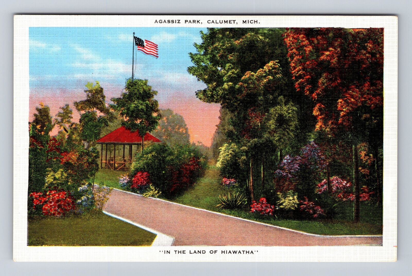 Calumet MI-Michigan, Agassiz Park, Antique Vintage Souvenir Postcard