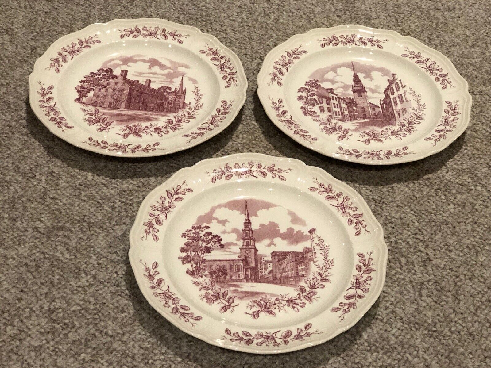 3 Red Wedgwood Historic Boston Series 10”Plate Old North Church Harvard Park St