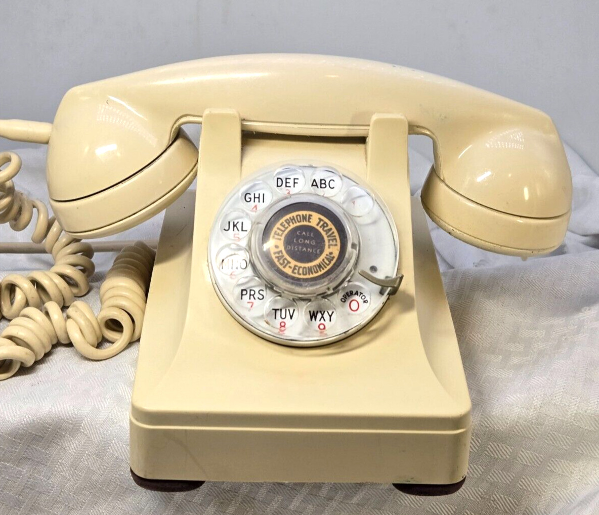 Western Electric Ivory F1 Vintage Telephone - 40s-50s  - Bakelite - Bell Systems