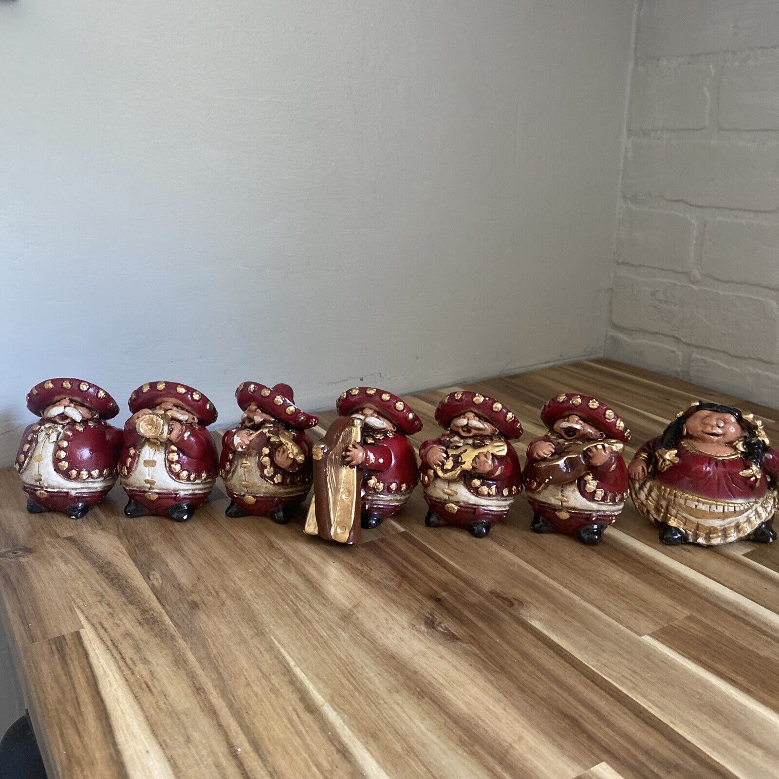 VTG Mariachi Band Mexican Musical Figurines Set of 7 Folk art Fat Instruments