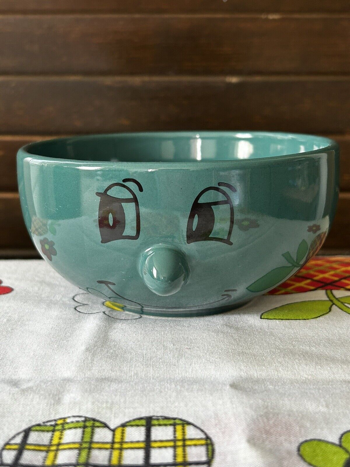 Livingware Collection Green Smile Face Bowl 3-D Nose Dishwasher Microwave Safe