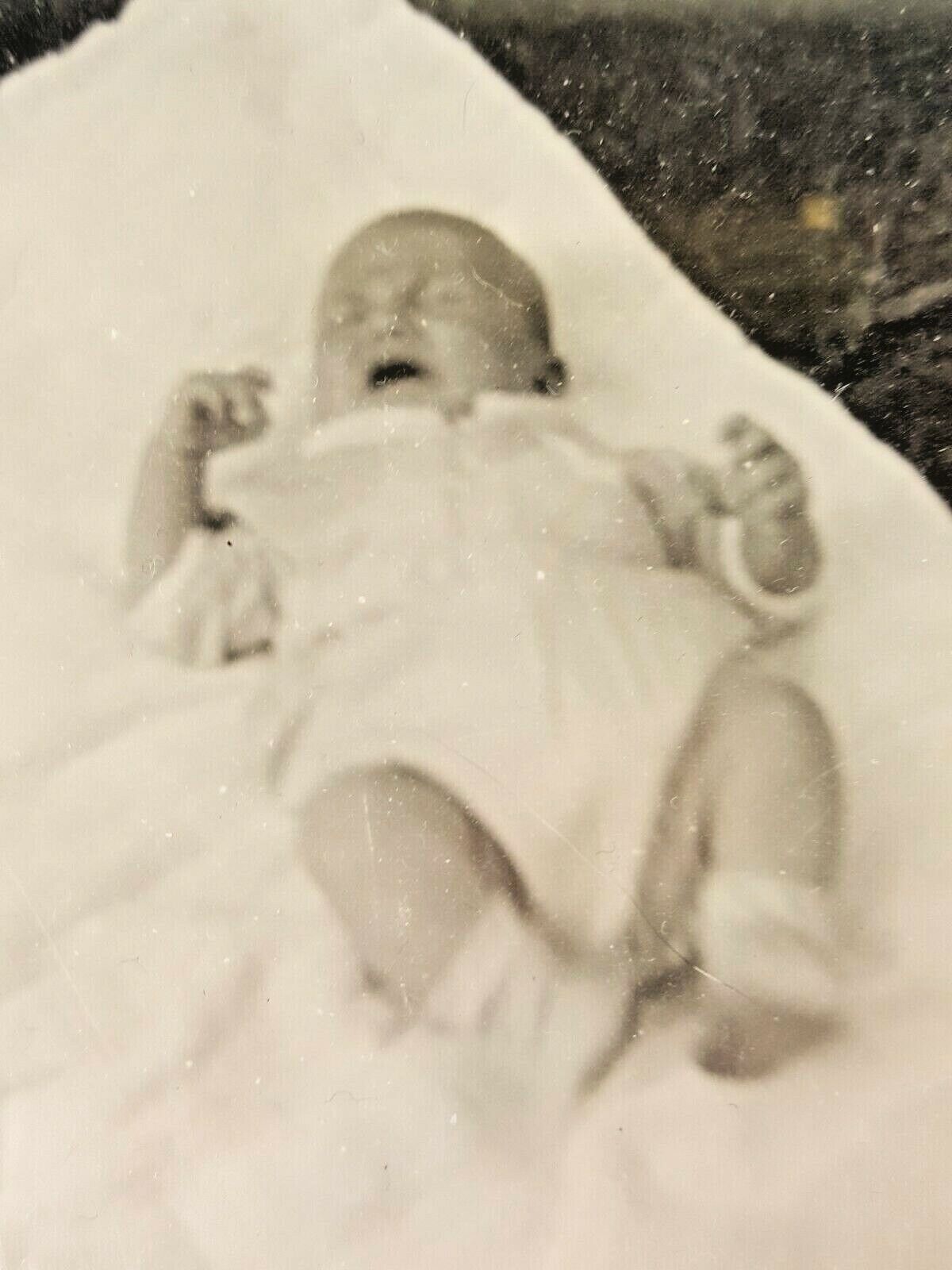 Vintage 1940s B&W Philadelphia Photo Infant Baby Crying on Blanket Outside 