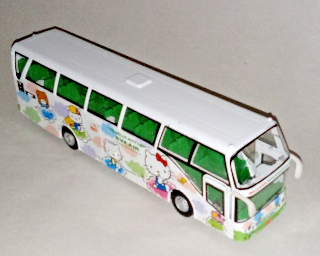Hello Kitty Toy Bus. Taiwan. Sponsored by Eva Air.