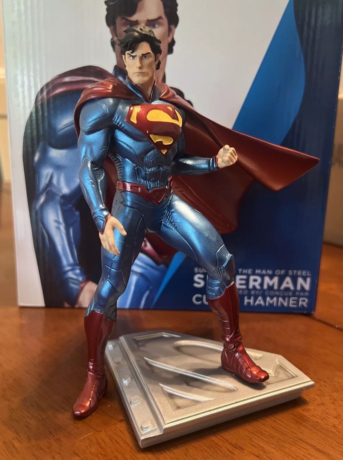 DC Collectibles Superman The Man of Steel Superman Statue Cully Hamner 1366/5520