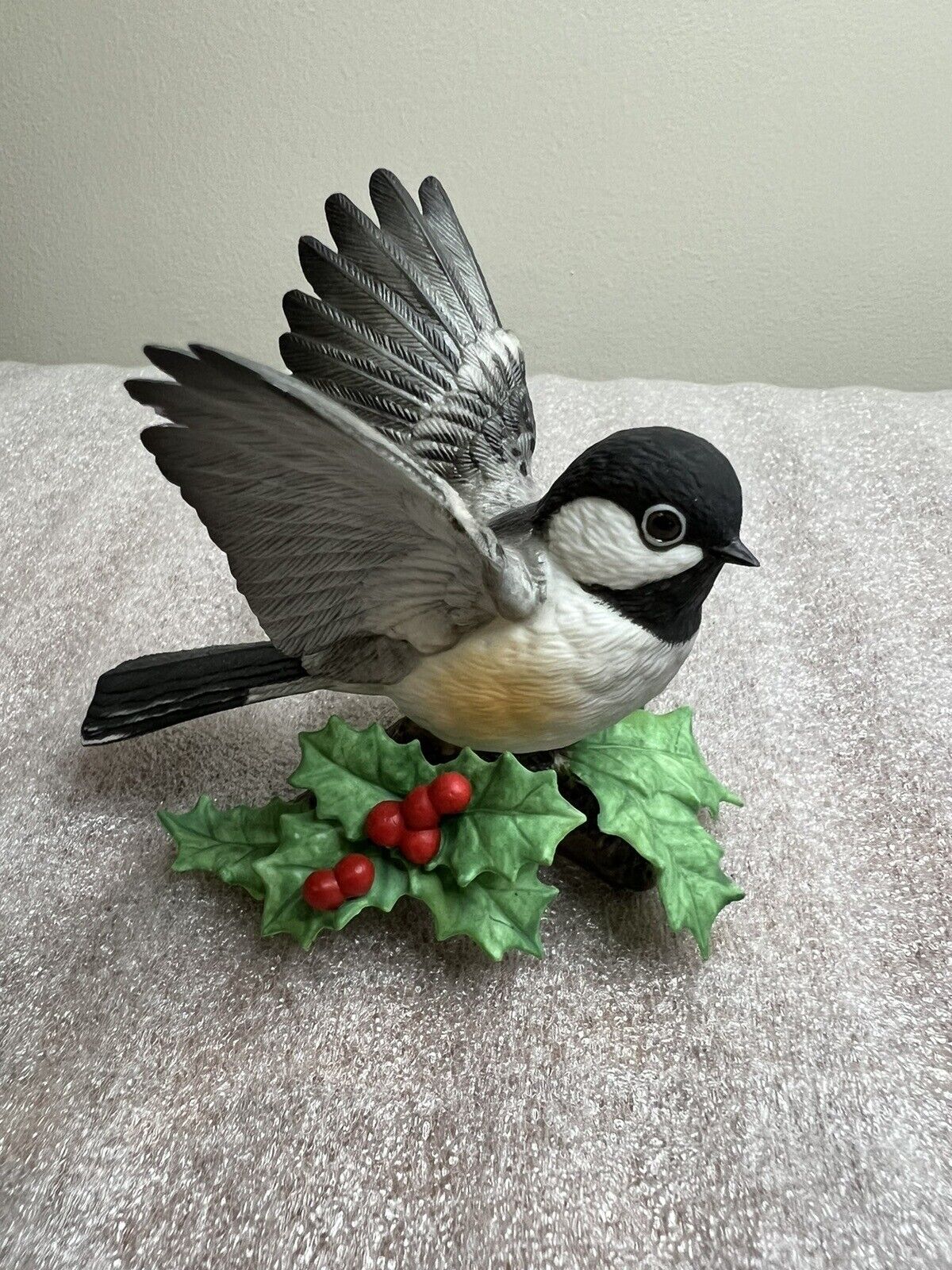 LENOX Fine Porcelain BLACK CAPPED CHICKADEE From The Garden Bird Collection