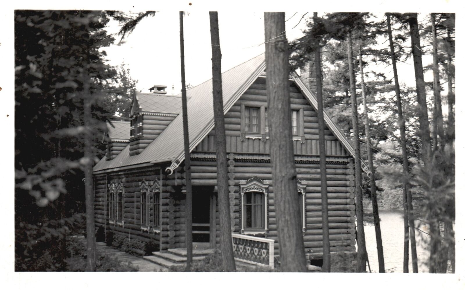 Vintage Postcard 1967 Real Photo All The House Cabin In The Forest RPPC