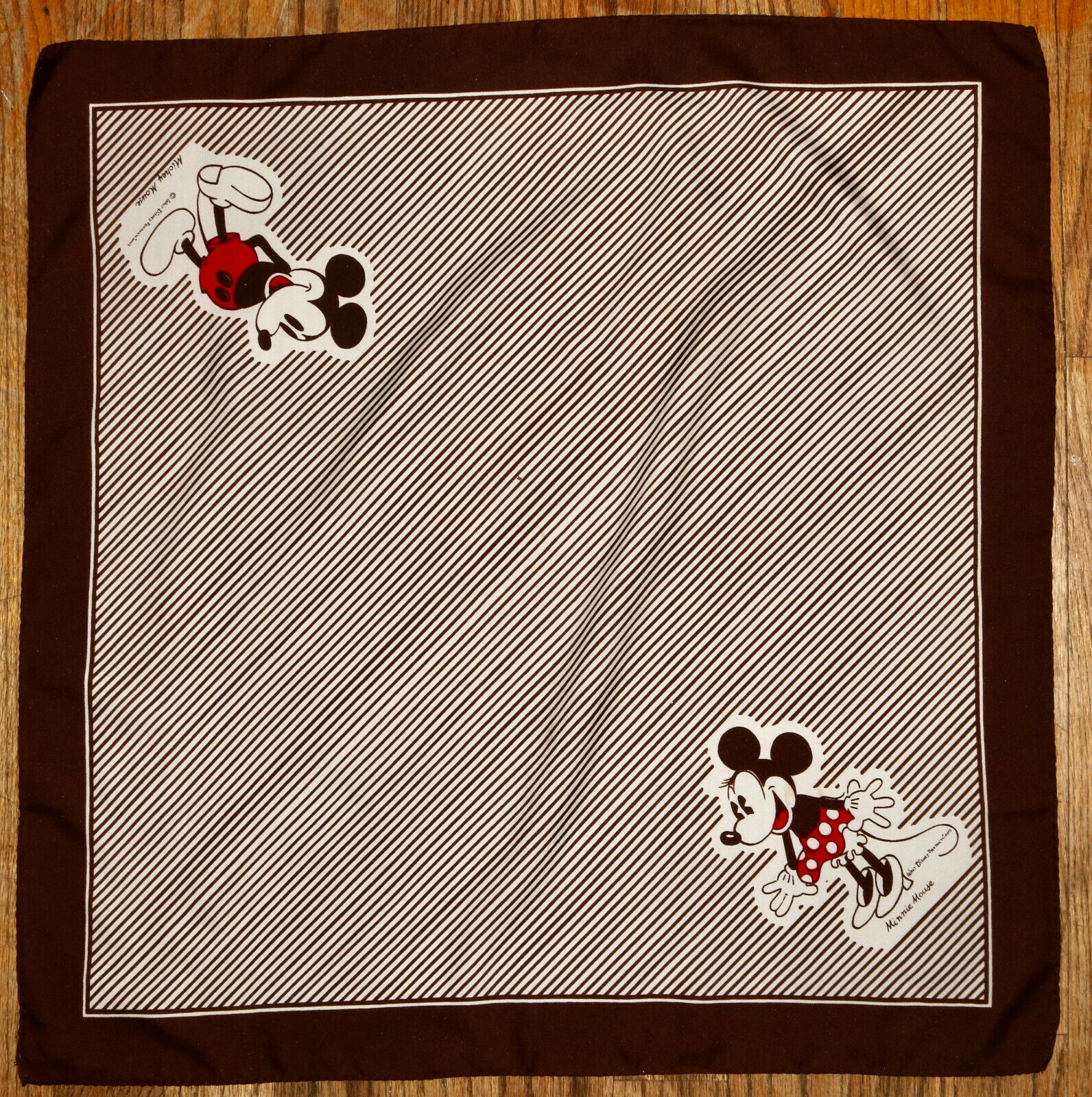  Walt Disney vintage Mickey and Minnie Mouse scarf