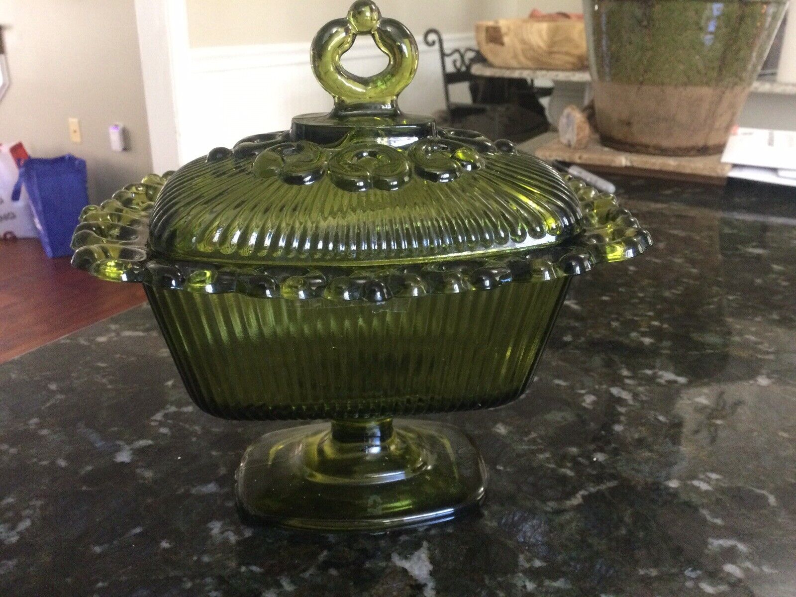 Vintage 1980\'s Indiana Glass Green Pedestal Candy Dish Compote With Lid