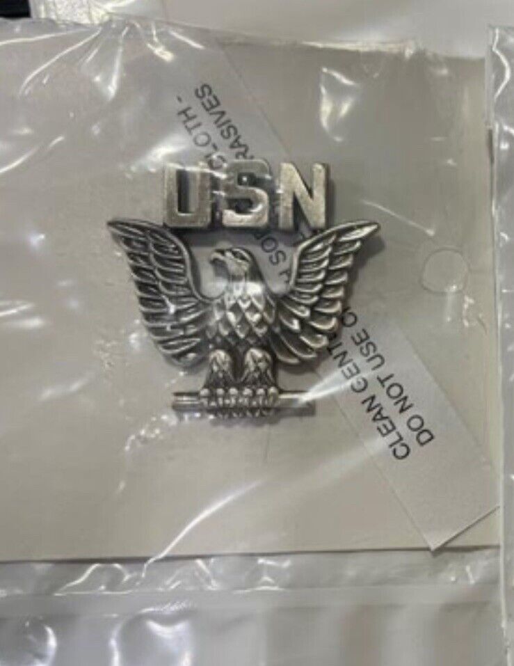USN US Navy Anchor Insignia Screw Back Cap Hat Badge Military Insignia Pin
