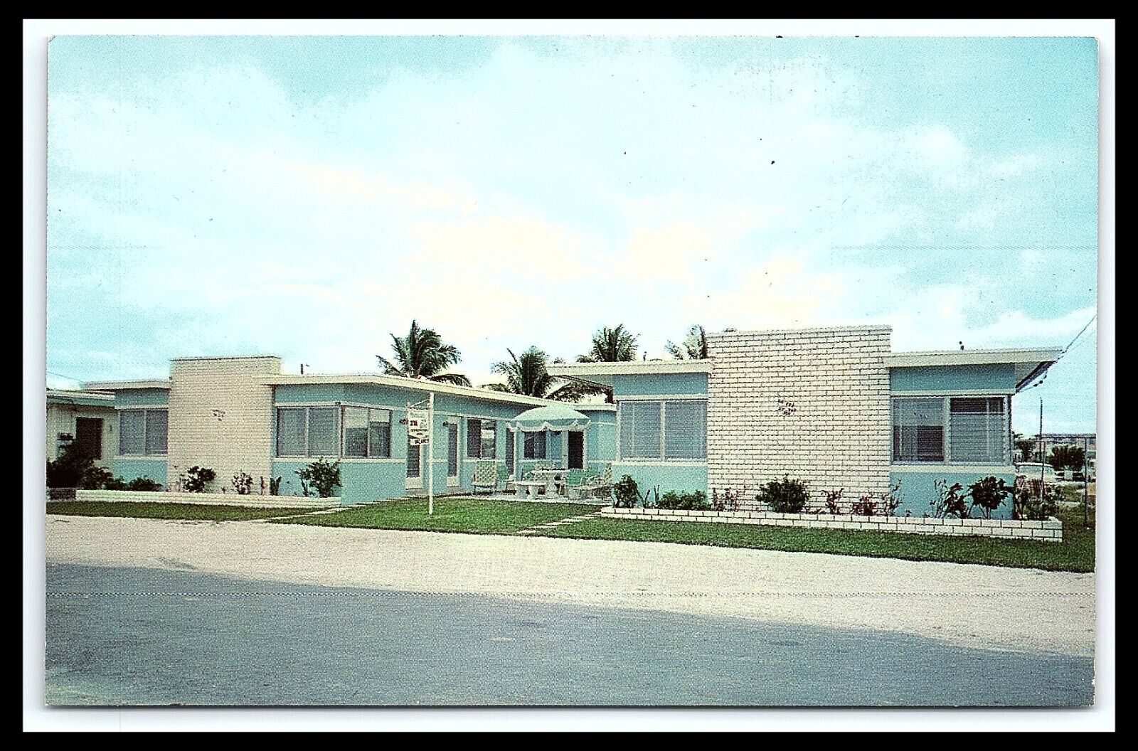 North Hollywood Beach FL Postcard Oceanside Apartments Unposted pc207