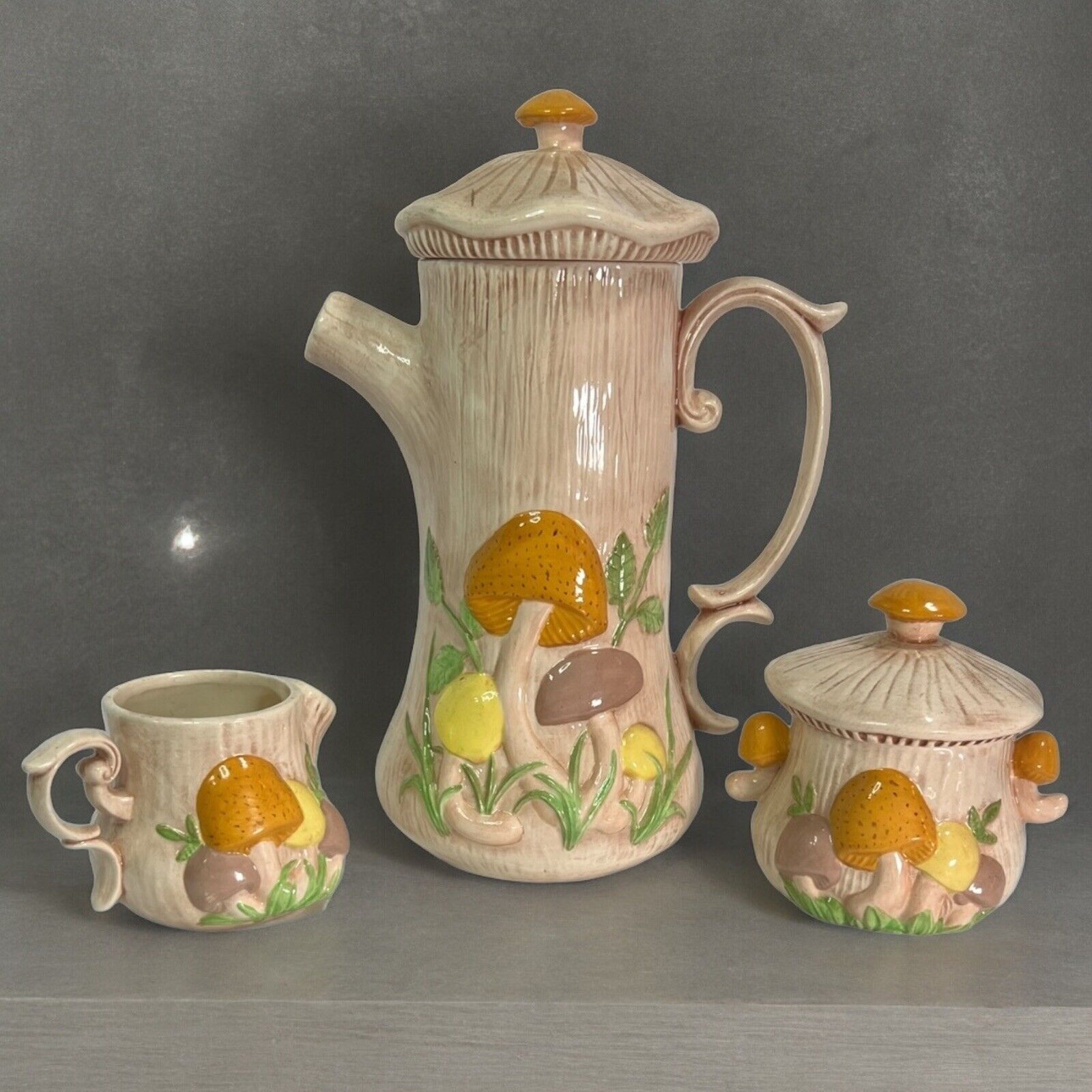 Vintage Arnel's Mushroom Pattern Coffee /Tea Pot W/ Lid, Sugar Bowl & Creamer