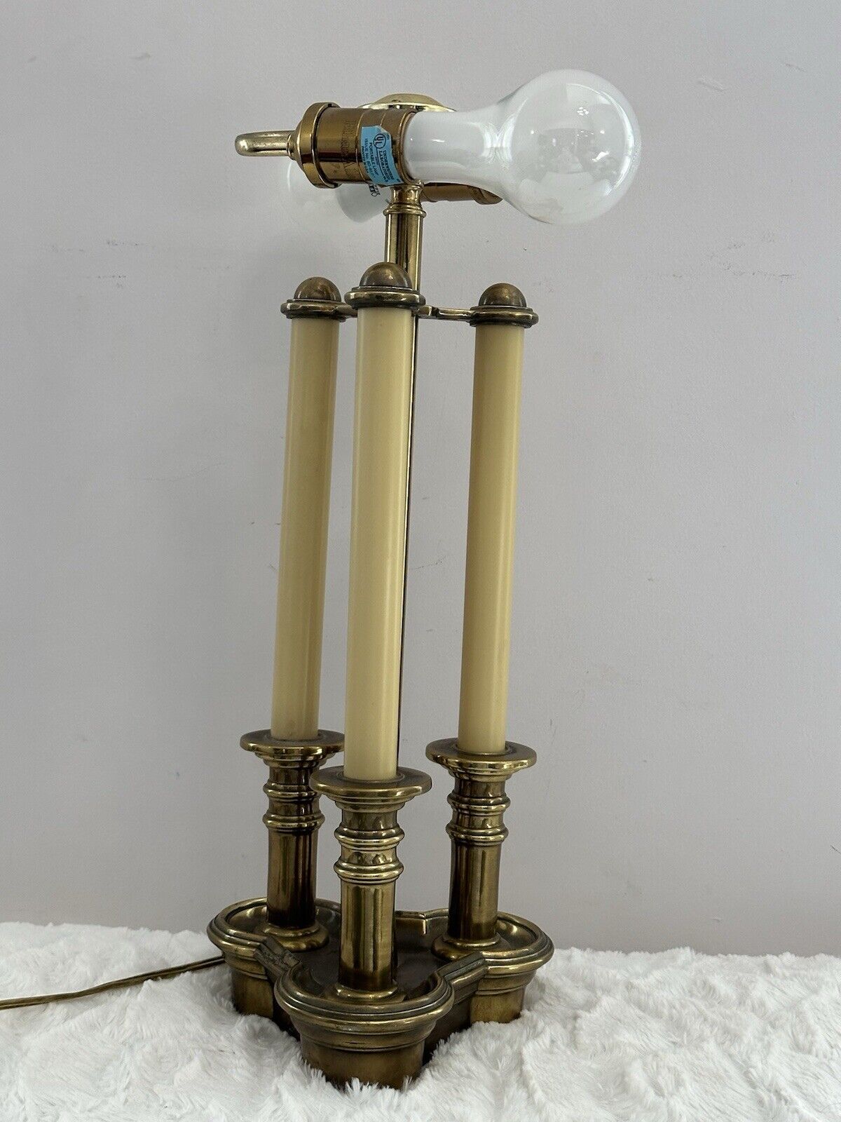 Vintage 1960’s Bouillotte Brass Lamp 19”