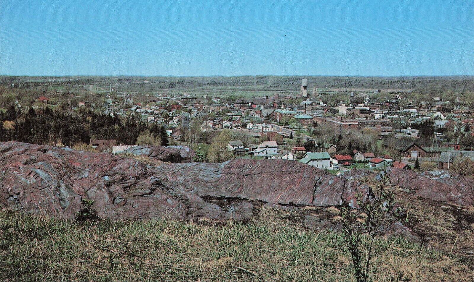 Ishpeming MI Michigan Jasper Knob Mine Plant Iron Ore Marquette Postcard E4