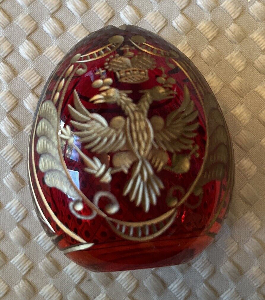 VTG.St Petersburg Etched Glass Gold /Ruby Red Egg  - Beautiful Double Eagle