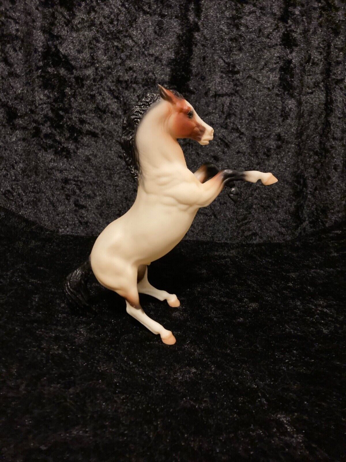 Classic Breyer Horse: 736 Mustang Bay Roan Rearing Stallion- Shelf, Body, Play
