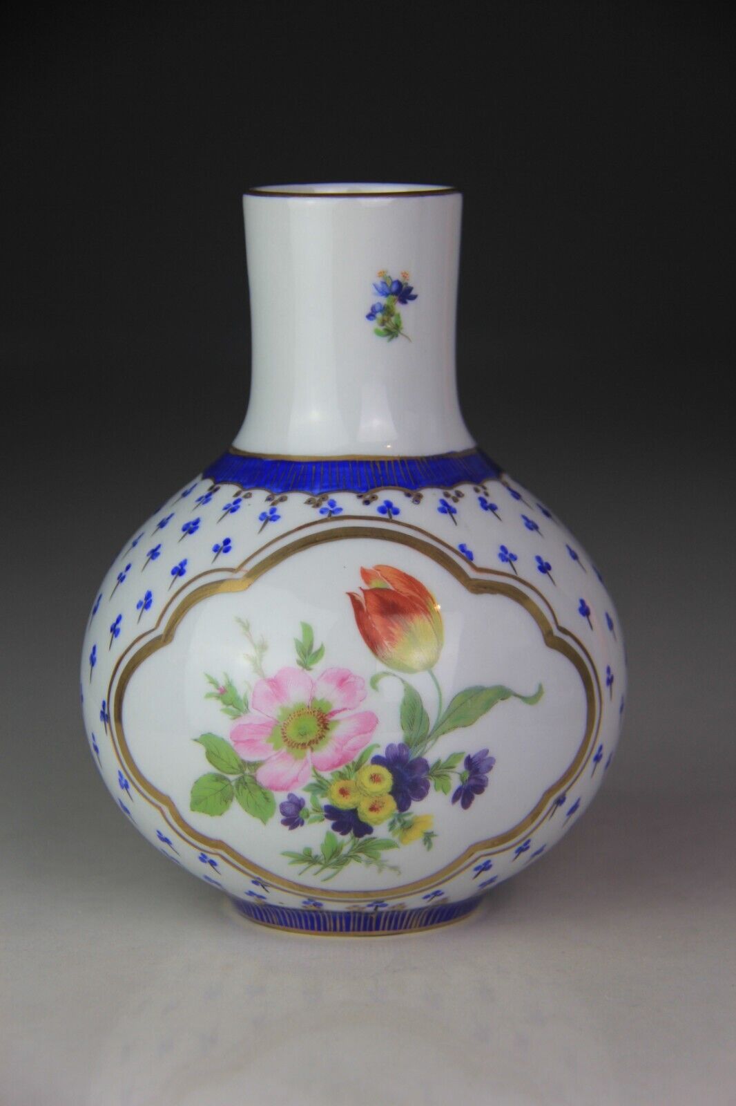 Vintage Elios H F Peint Main Porcelain Hand Painted Floral Vase