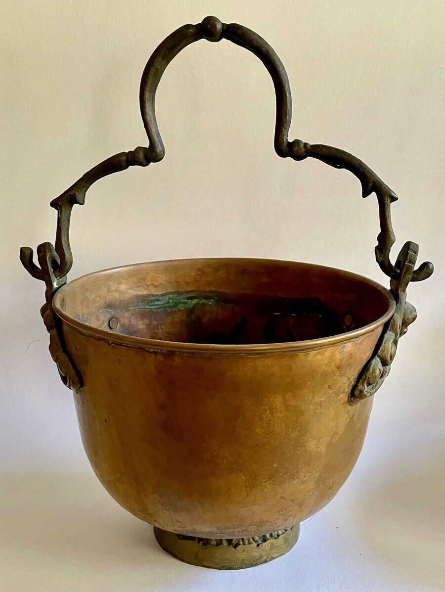 Antique French Hand Hammered Copper Pot Cast Iron Swing Handle C1920 Primitive