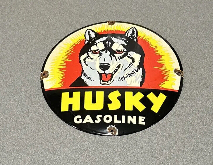 VINTAGE DOMED 12” HUSKY DOG PORCELAIN SIGN CAR GAS OIL