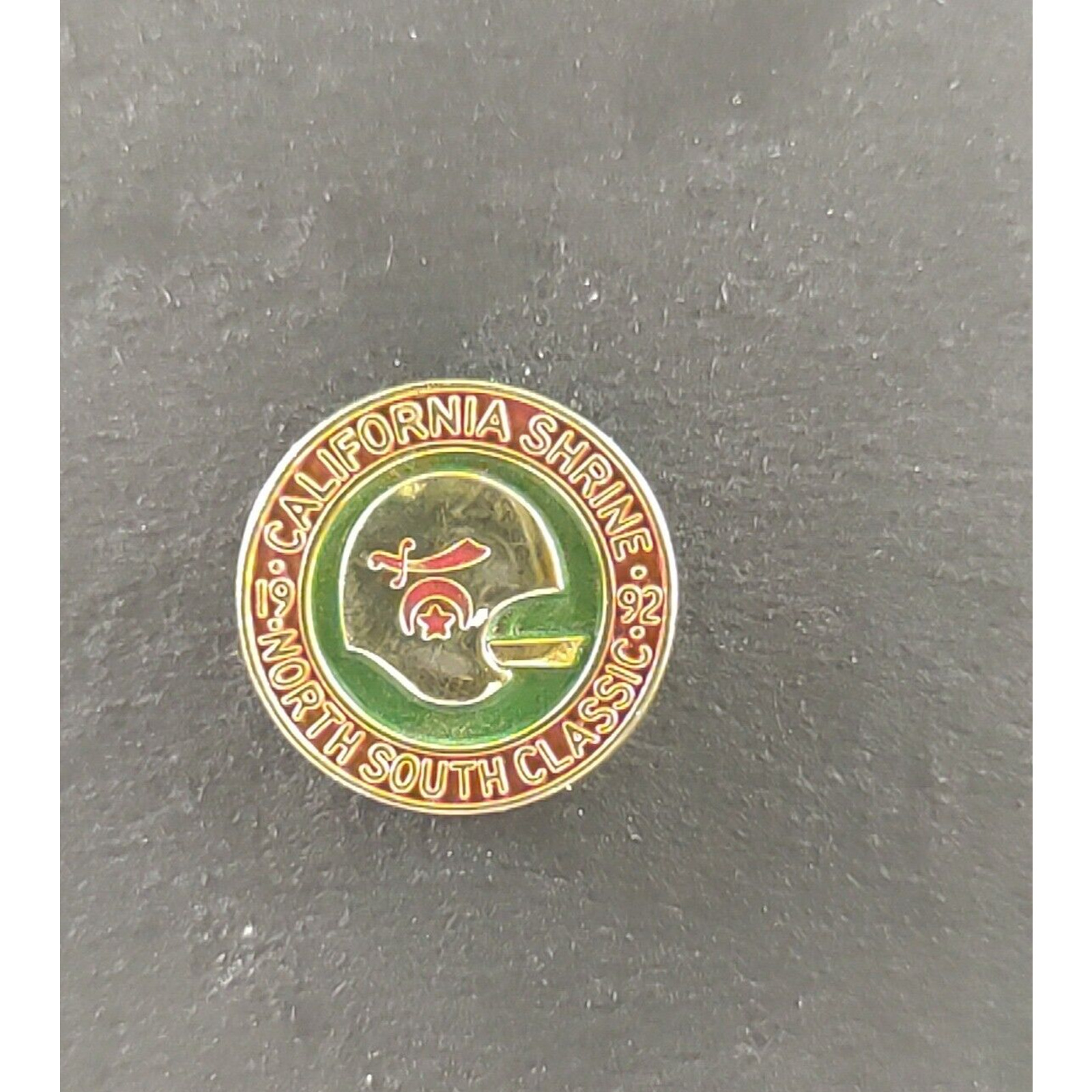 North South Classic California Shrine Football 1992 Hat Lapel Pinback Pin