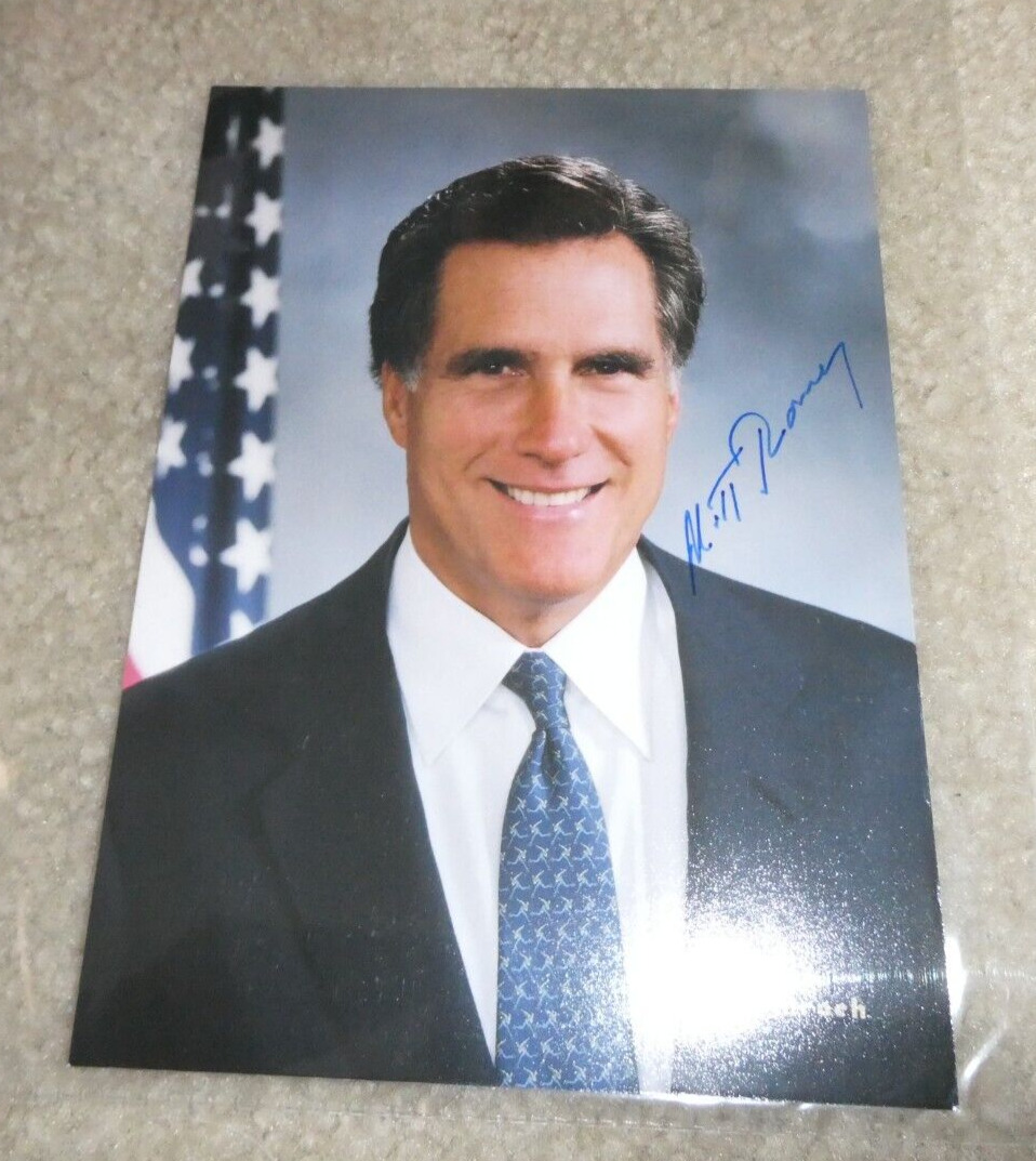 Politician Mitt Romney Autograph Signed 7x5 Photo Photograph
