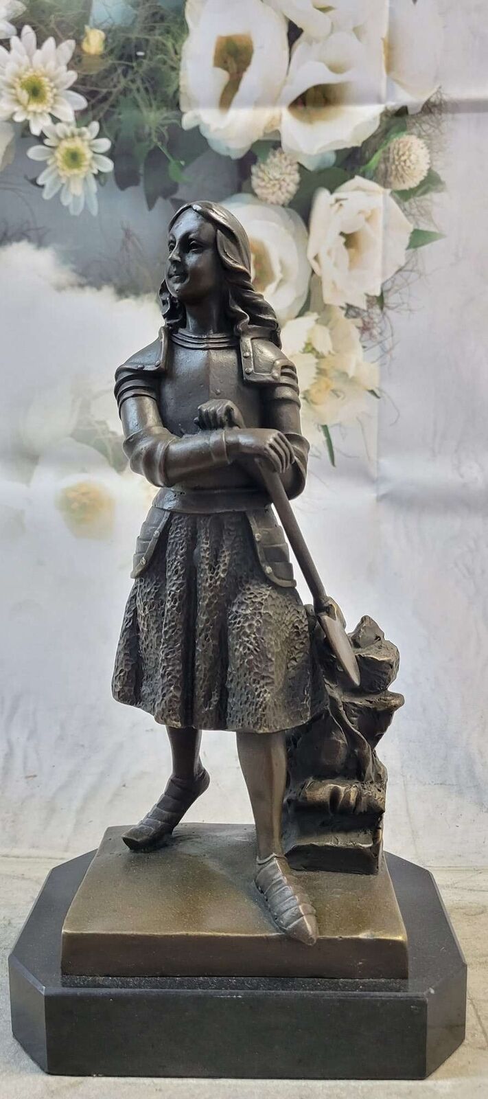Saint Joan Of Arc Maid Of Orleans French Pray Bronze Sculpture Collectible Deal