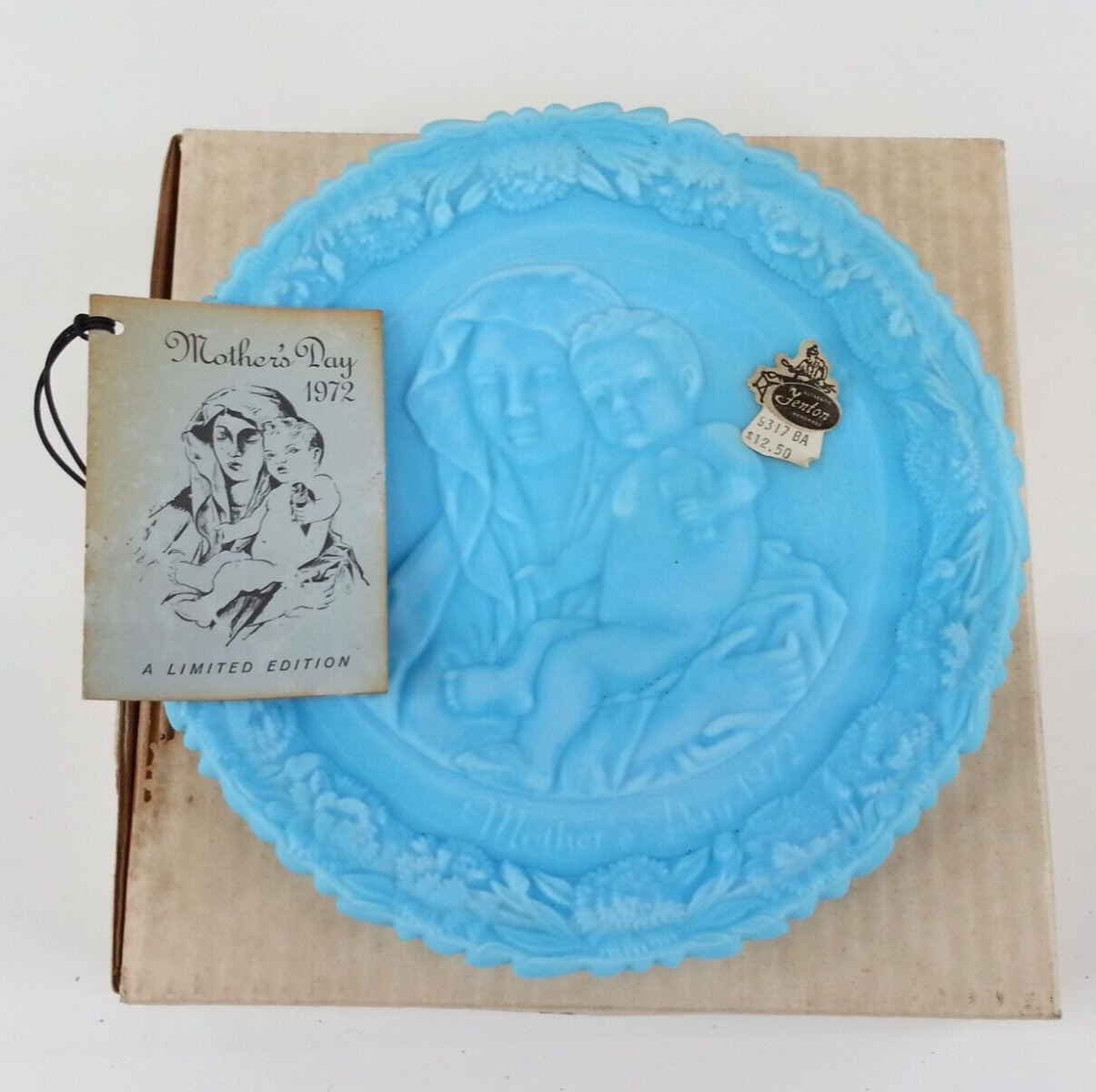 Vtg Glass Fenton Blue Plate Mothers Day 1972 Orig Tag Booklet Madonna Child Box