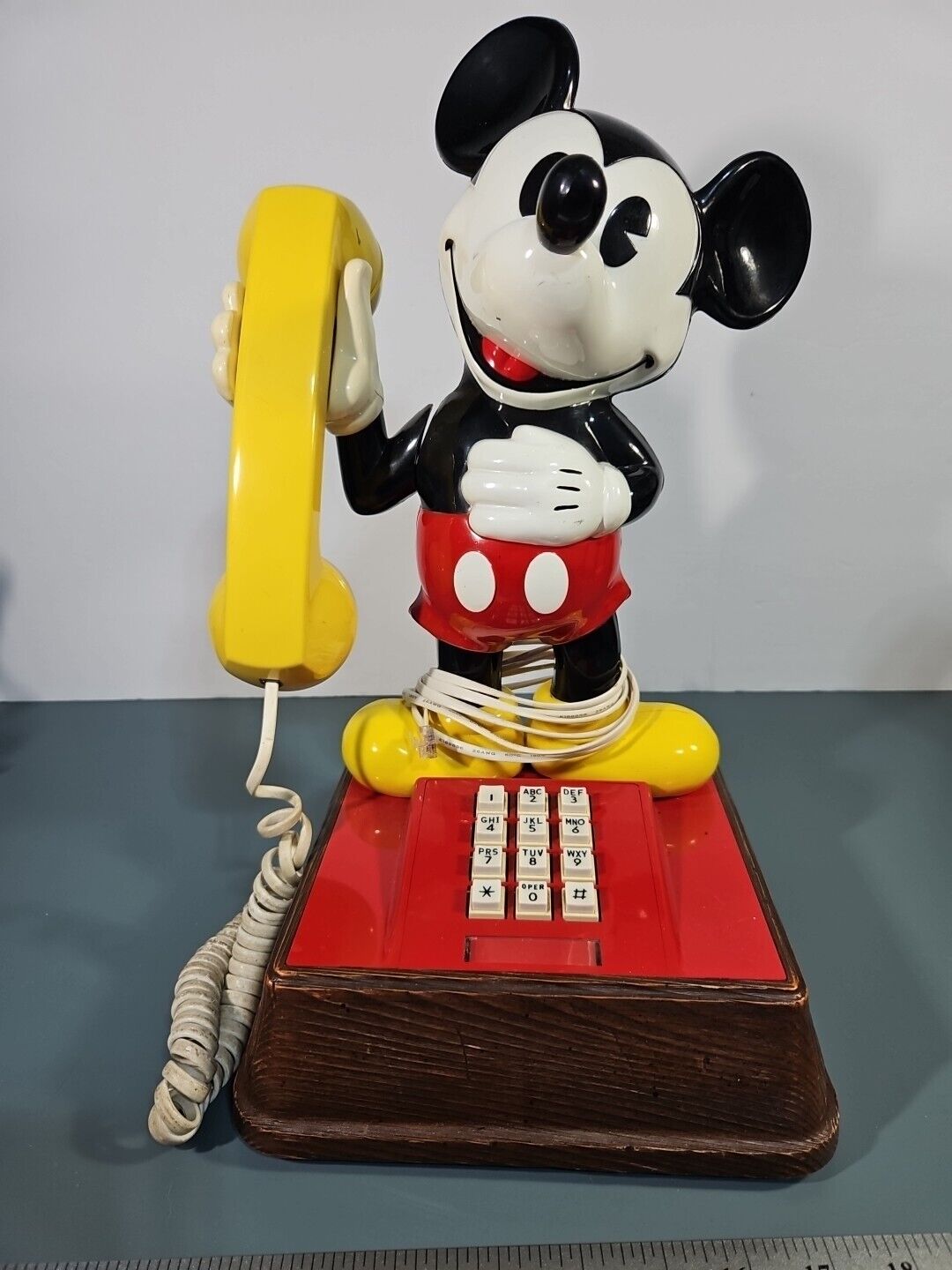 Vintage 1976 The Mickey Mouse Phone Push Button Landline Telephone 
