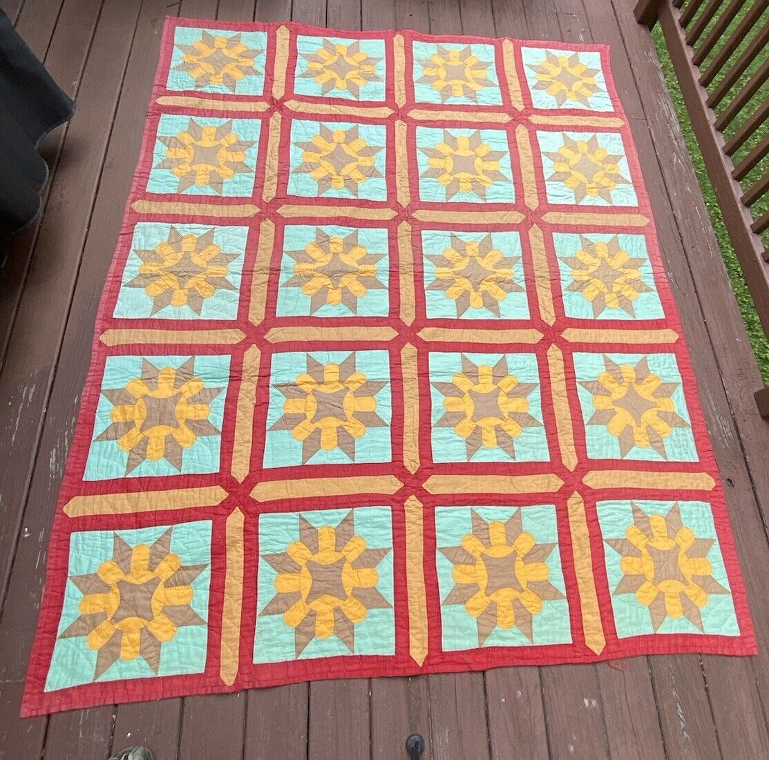 Vintage 1940’s 8 Point Star-Hand Stitched-Hand Made Quilt 72”x90”