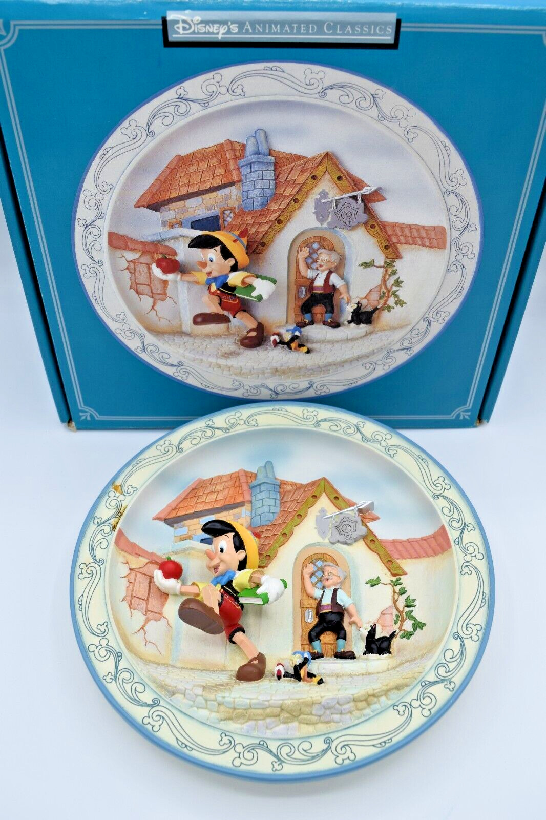 Rare Disney Pinocchio Disney's Animated Classics 3D Plate 1940