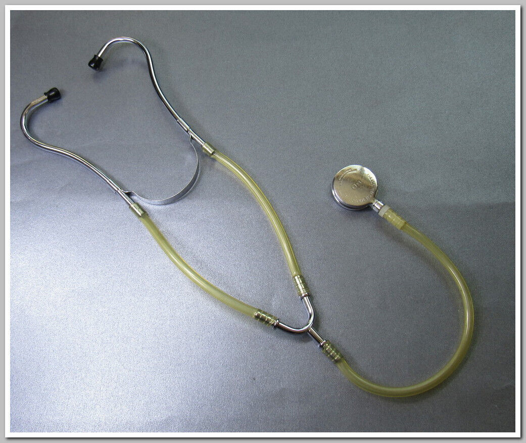 Vintage Old Medical Doctor Tool Classic Stethoscope~B-D Becton Dickinson & Co