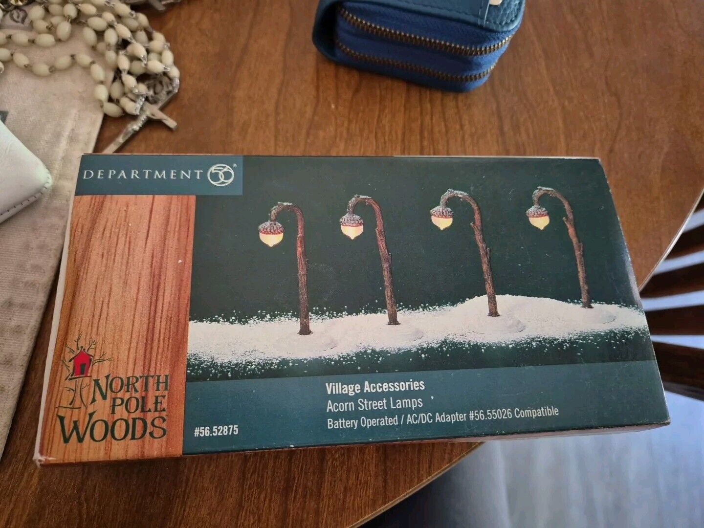 Department 56 52875 North Pole Woods Acorn Street Lamps Retired Set of 4 w/ Box