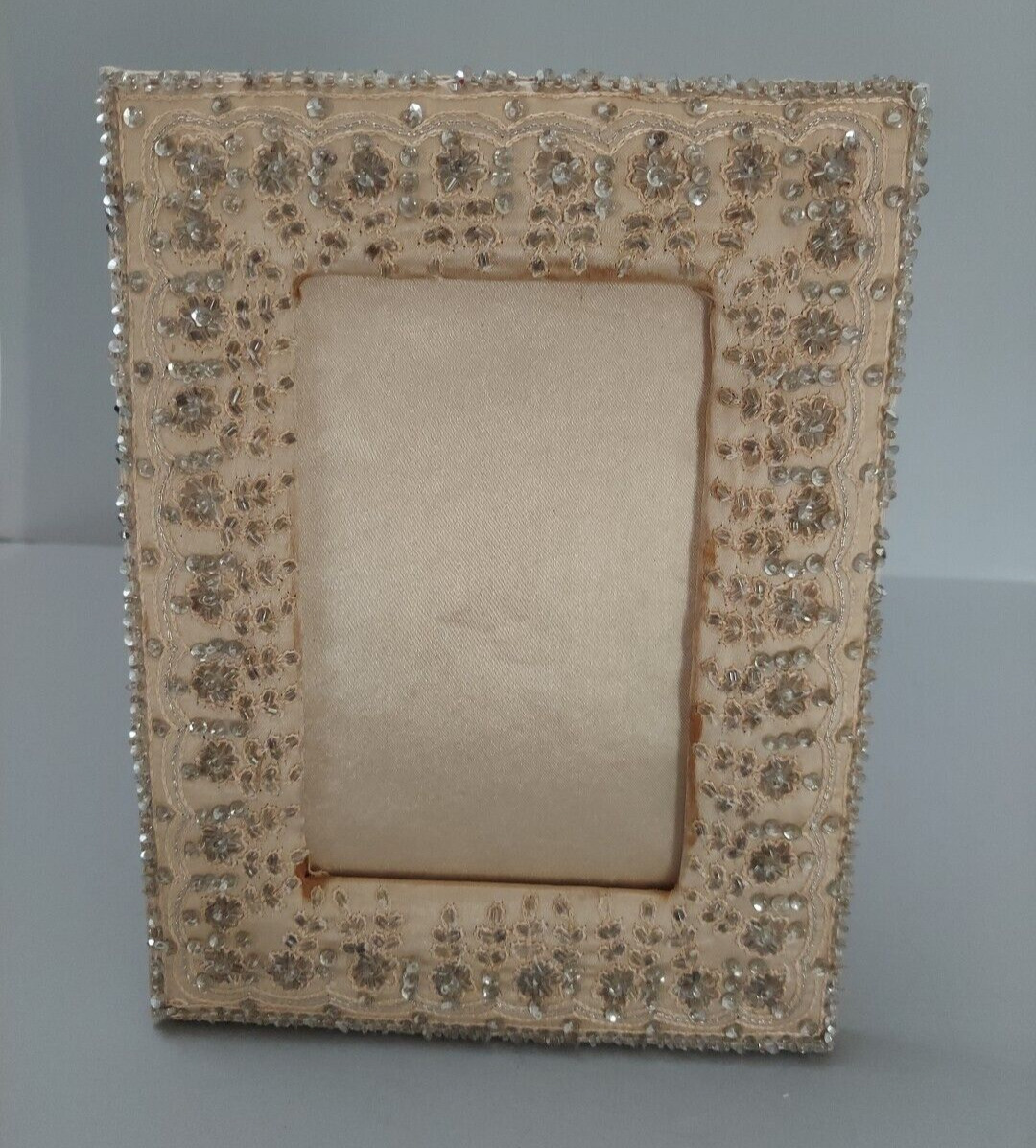 Vtg Pink Satin Picture Frame Sequins Beaded Metal Embroidery for 4x6\