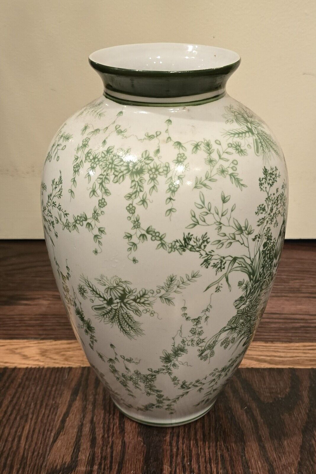 Decorative Floral Porcelain Ceramic Vase