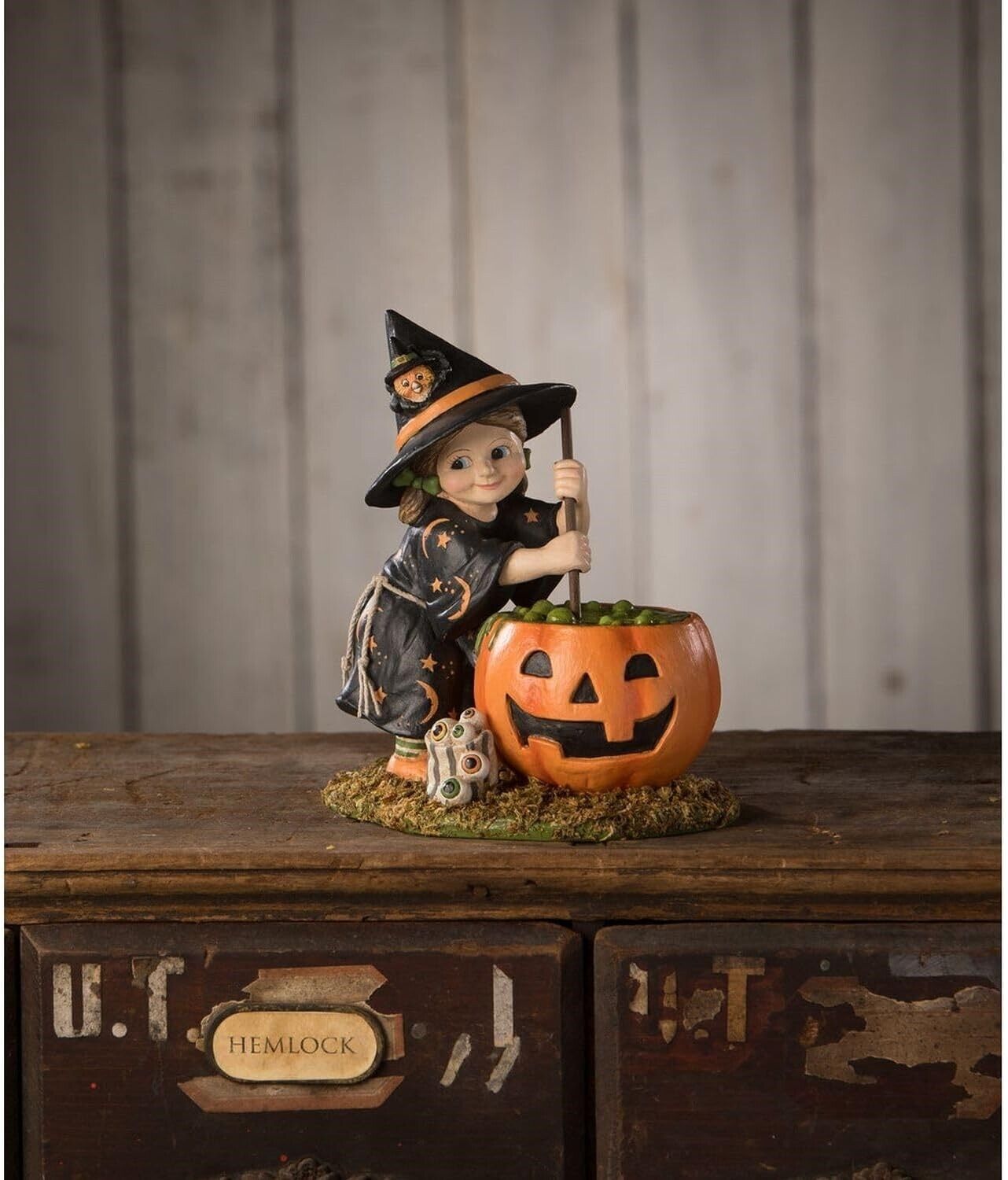 Bethany Lowe Pumpkin Brewing Piper Halloween Figure Child Witch Costume