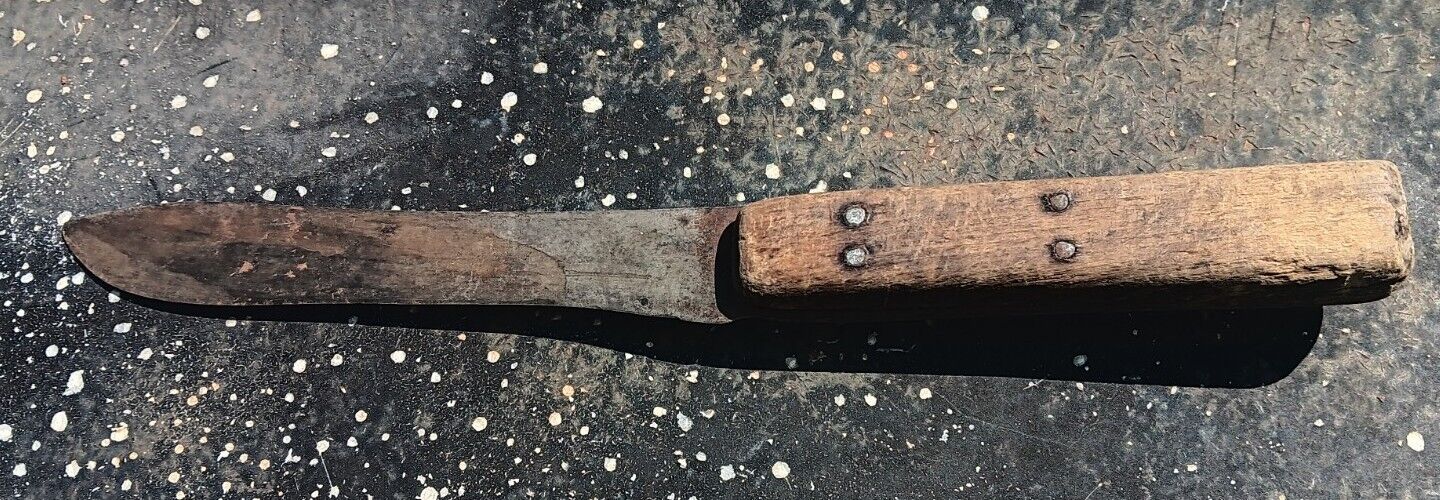 Vintage Fixed Blade Primitive Knife Barn Find